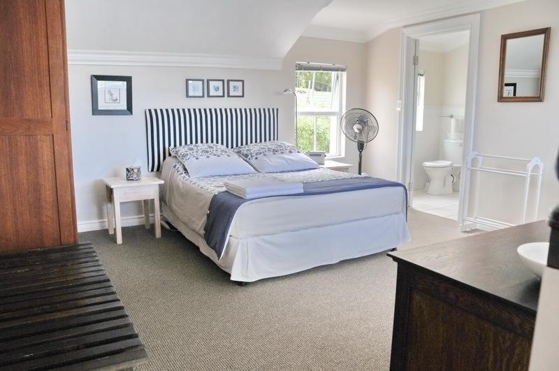 Guadeloupe Self Catering Apartment Knysna Bilik gambar